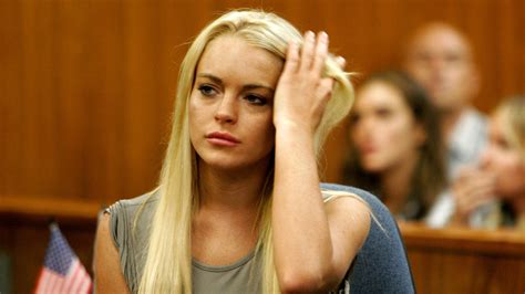 lindsay lohan 2010|lindsay lohan first arrest.